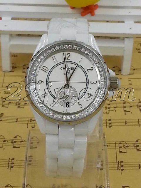 シャネル時計正面デザイン